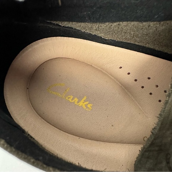 Clarks Leather Olive Green Slip On Platform Outsole Sneakers Casual Fall Winter - Picture 6 of 7